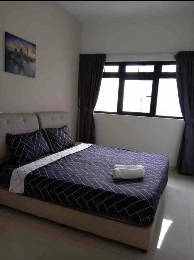 Meridin Medini By Wp Homestay Nusajaya  Zewnętrze zdjęcie