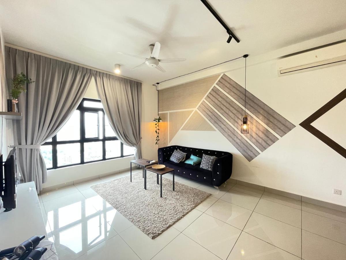 Meridin Medini By Wp Homestay Nusajaya  Zewnętrze zdjęcie